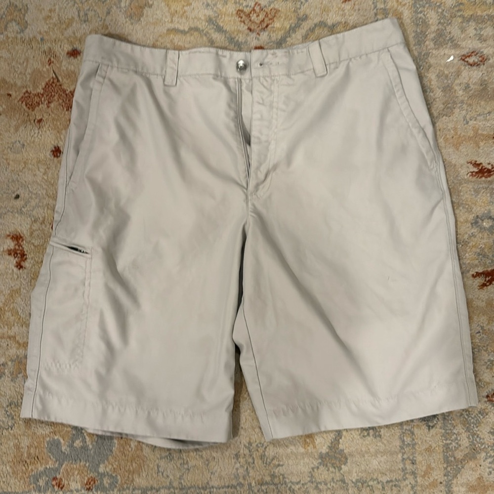 Callaway golf shorts
